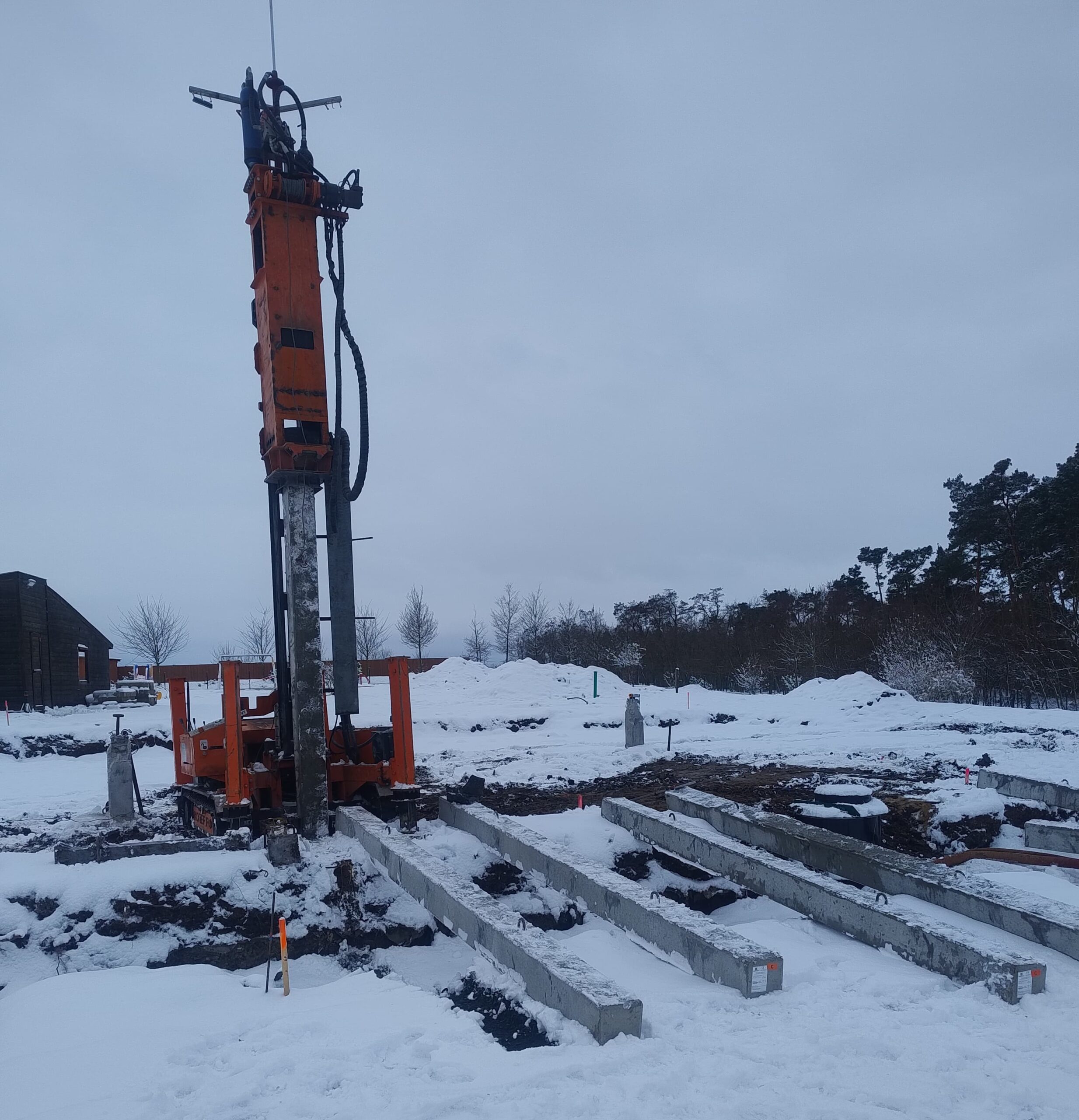 Rammed concrete piles for a childcare facility building, Cerhenice | 2025 Rammed concrete piles for a childcare facility building, Cerhenice | 2025
